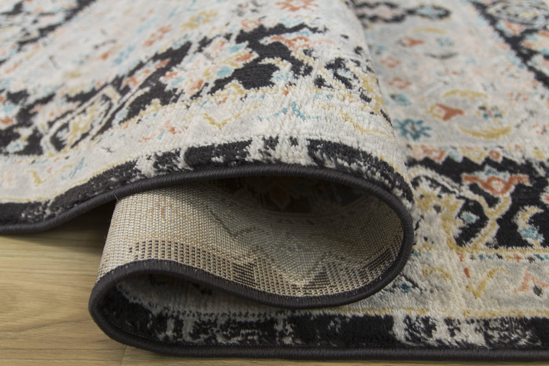 Koberec Lucca 8629A šedý/krémový/antracitový