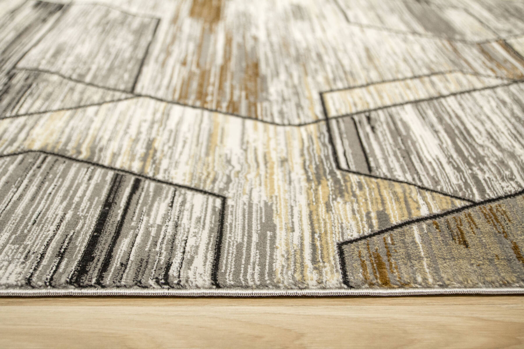 Koberec Modena 4644 hnědý / béžový, medové plasty