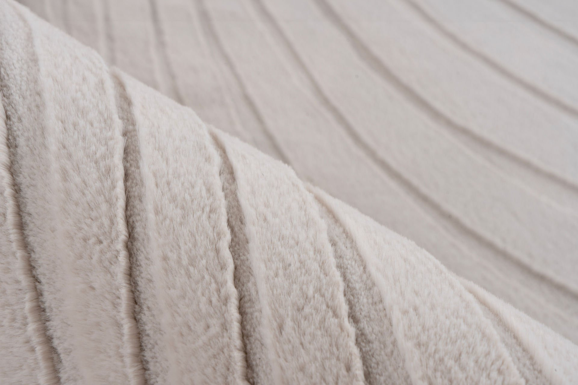 Koberec CMF 503 LIGHT TAUPE