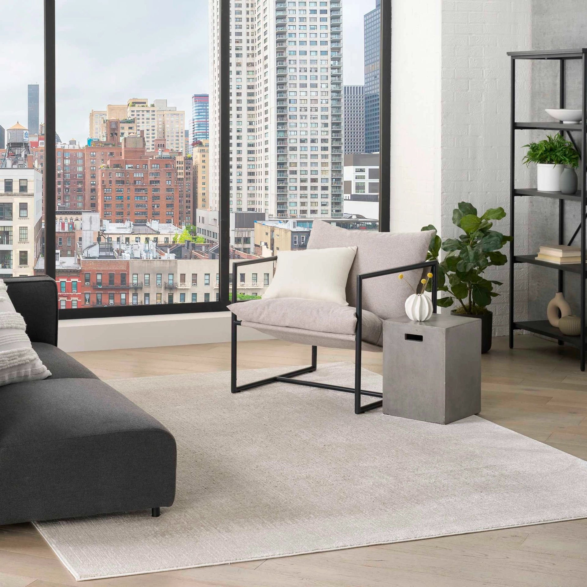 Koberec DKNY Grand Street ivory / béžový