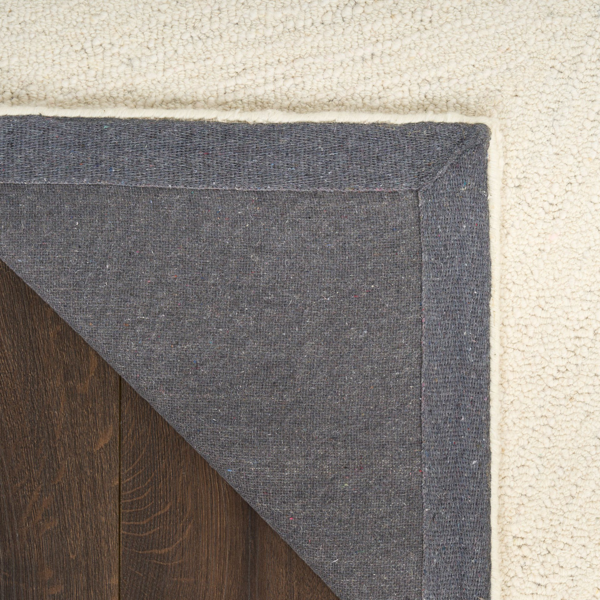 Koberec DKNY PURE ANGLES ivory