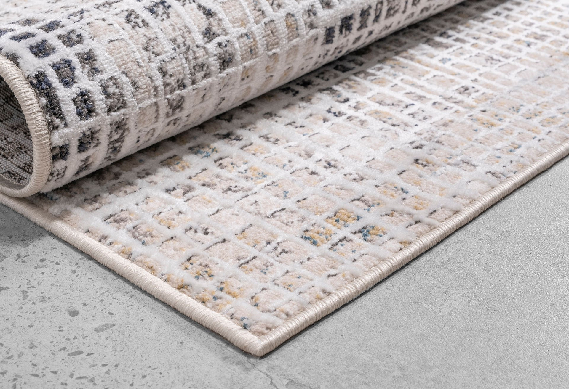 Koberec MIST ivory / uhlí