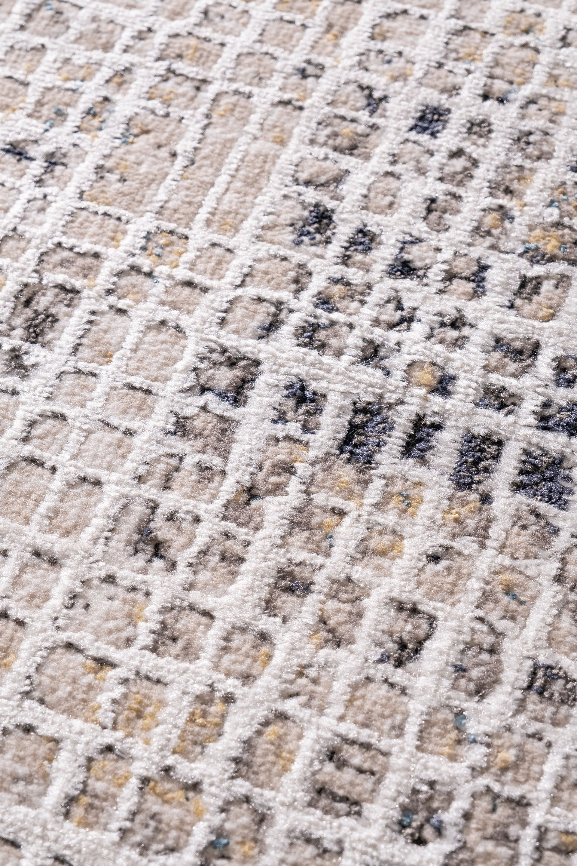 Koberec MIST ivory / uhlí