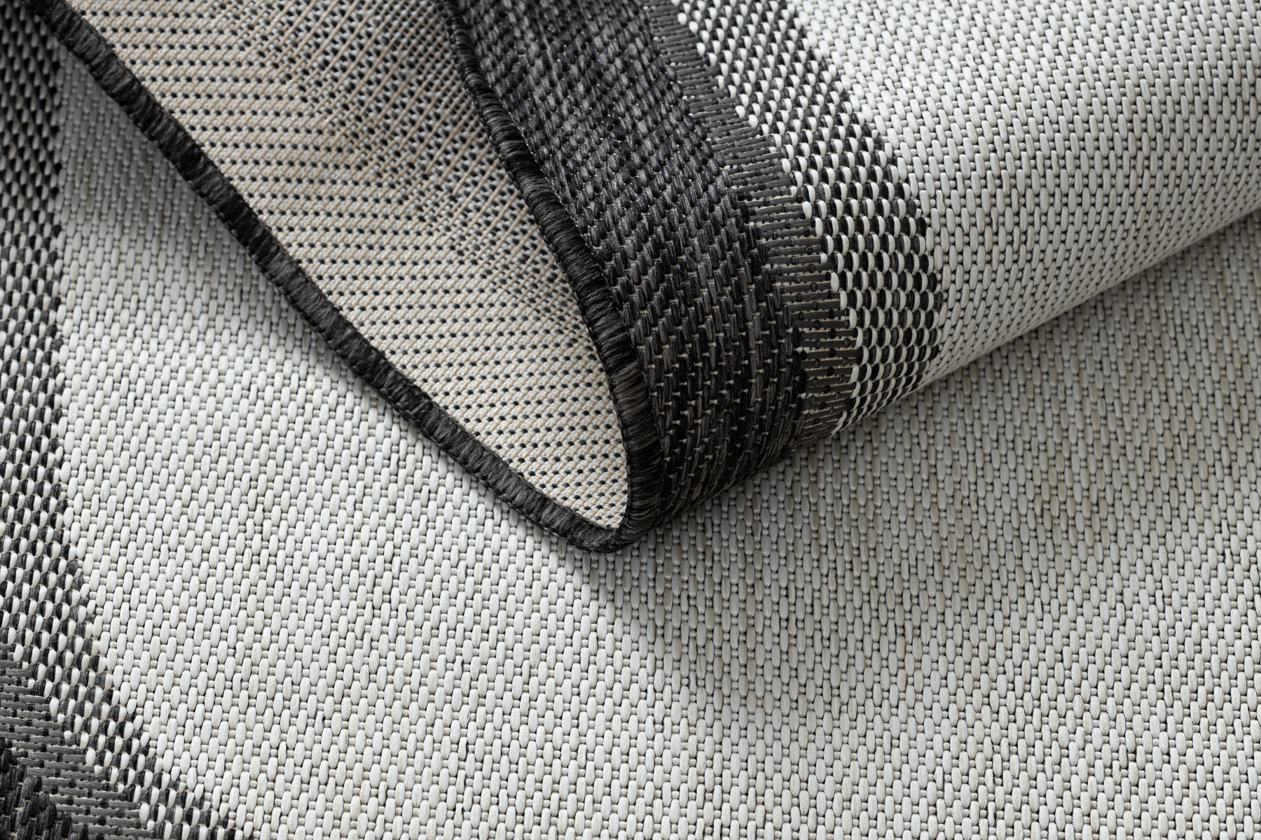 Koberec ORGANIC 2123 / krémový / černý / naturální