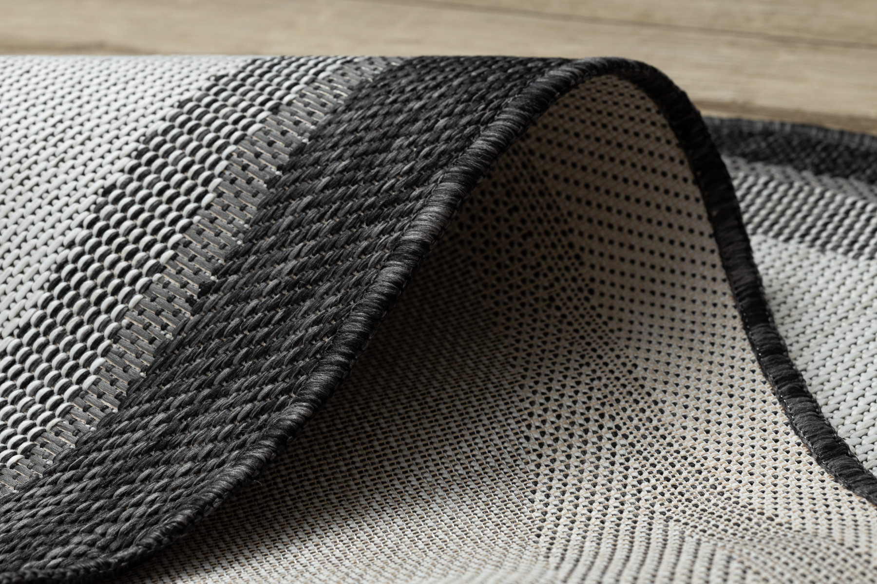 Koberec ORGANIC 2123 / krémový / černý / naturální