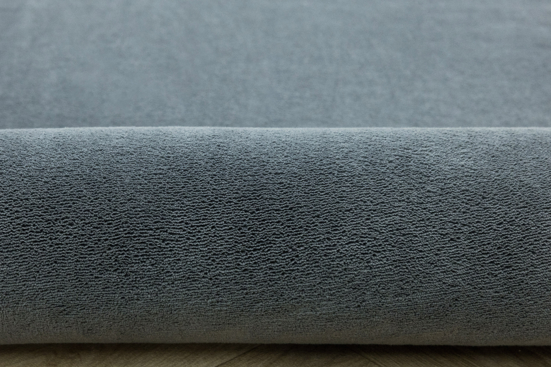 Protiskluzový koberec PLUSH šedý