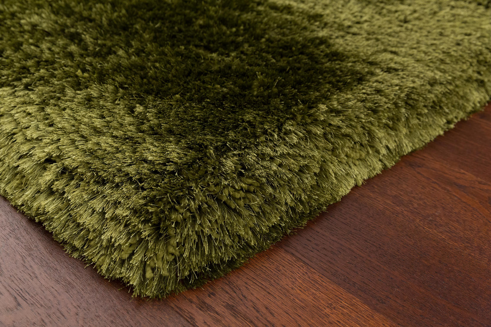 Koberec Plush Shaggy zelený