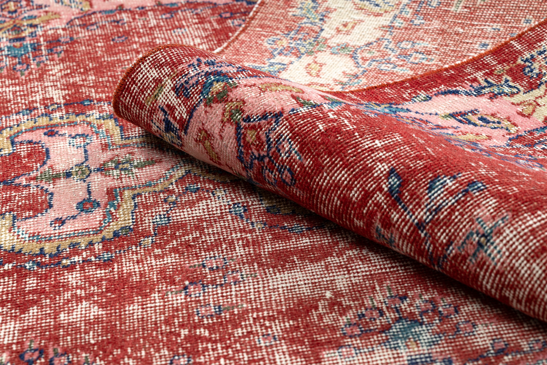 Ručně tkaný vlněný koberec Vintage 10251 ornament/květy, červený