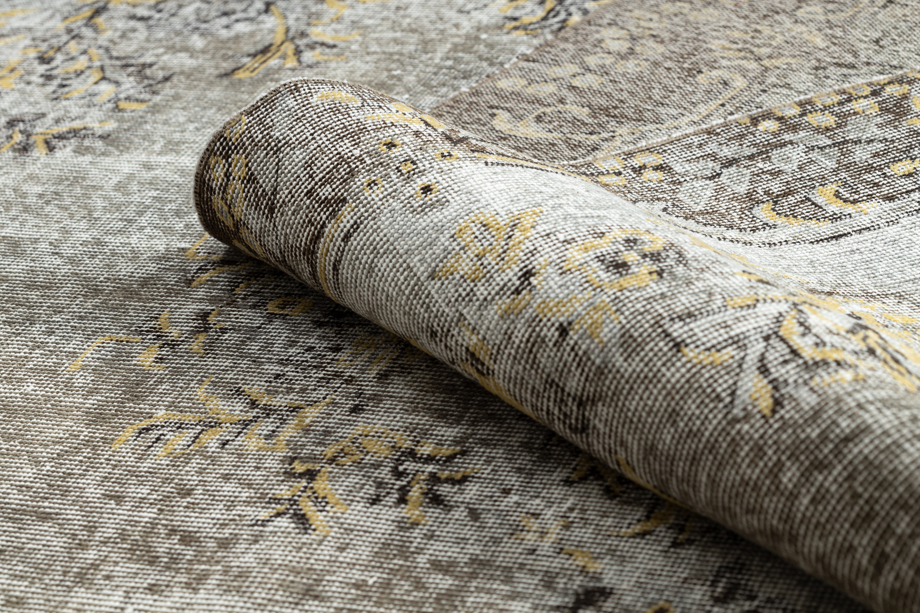 Ručně tkaný vlněný koberec Vintage 10432 rám / ornament, béžový / žlutý