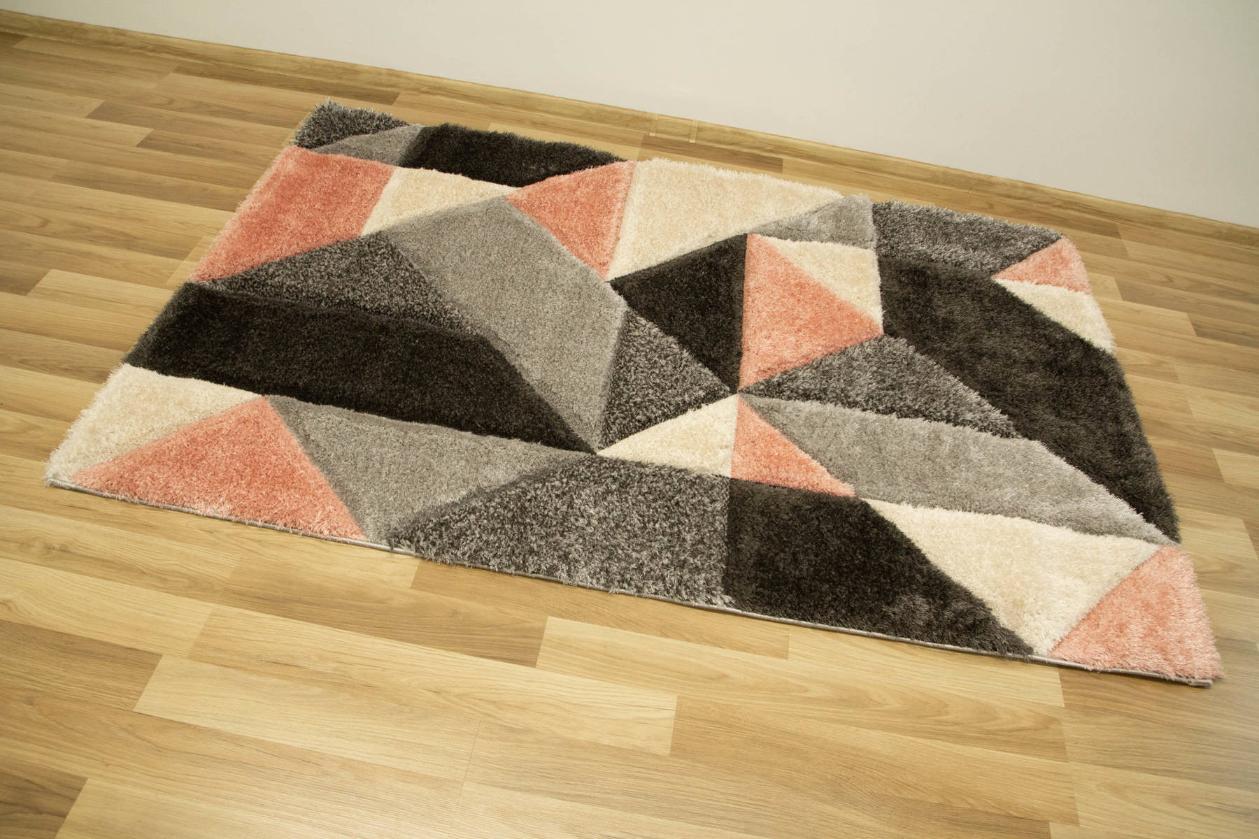 Koberec Shaggy California P477A antracit/růžový