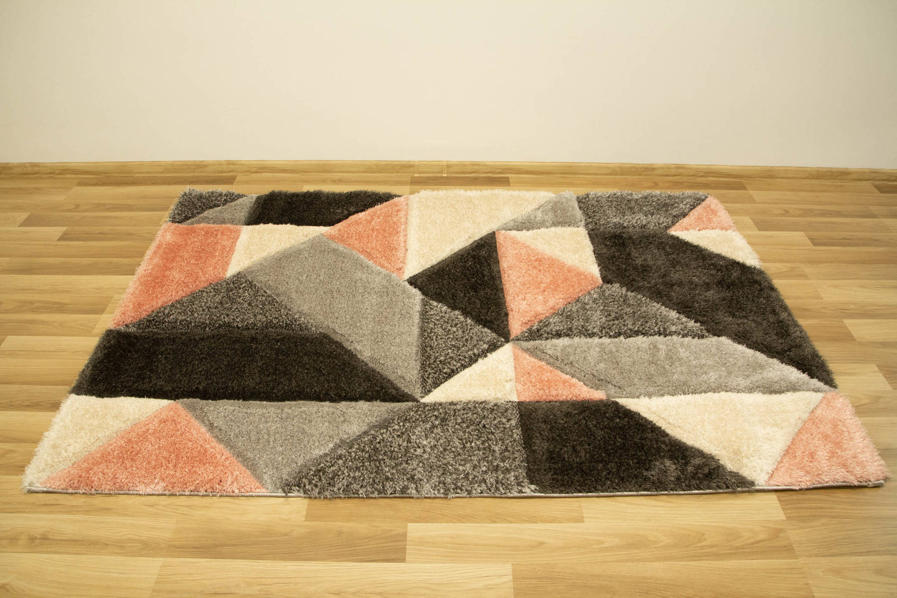 Koberec Shaggy California P477A antracit/růžový