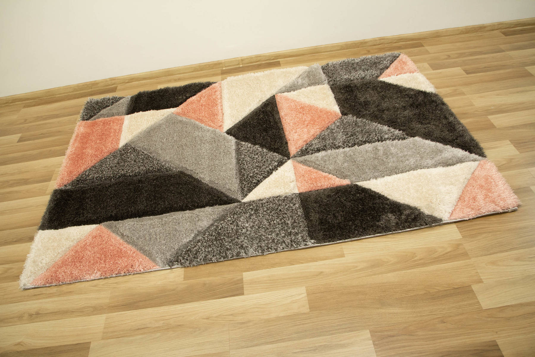 Koberec Shaggy California P477A antracit/růžový