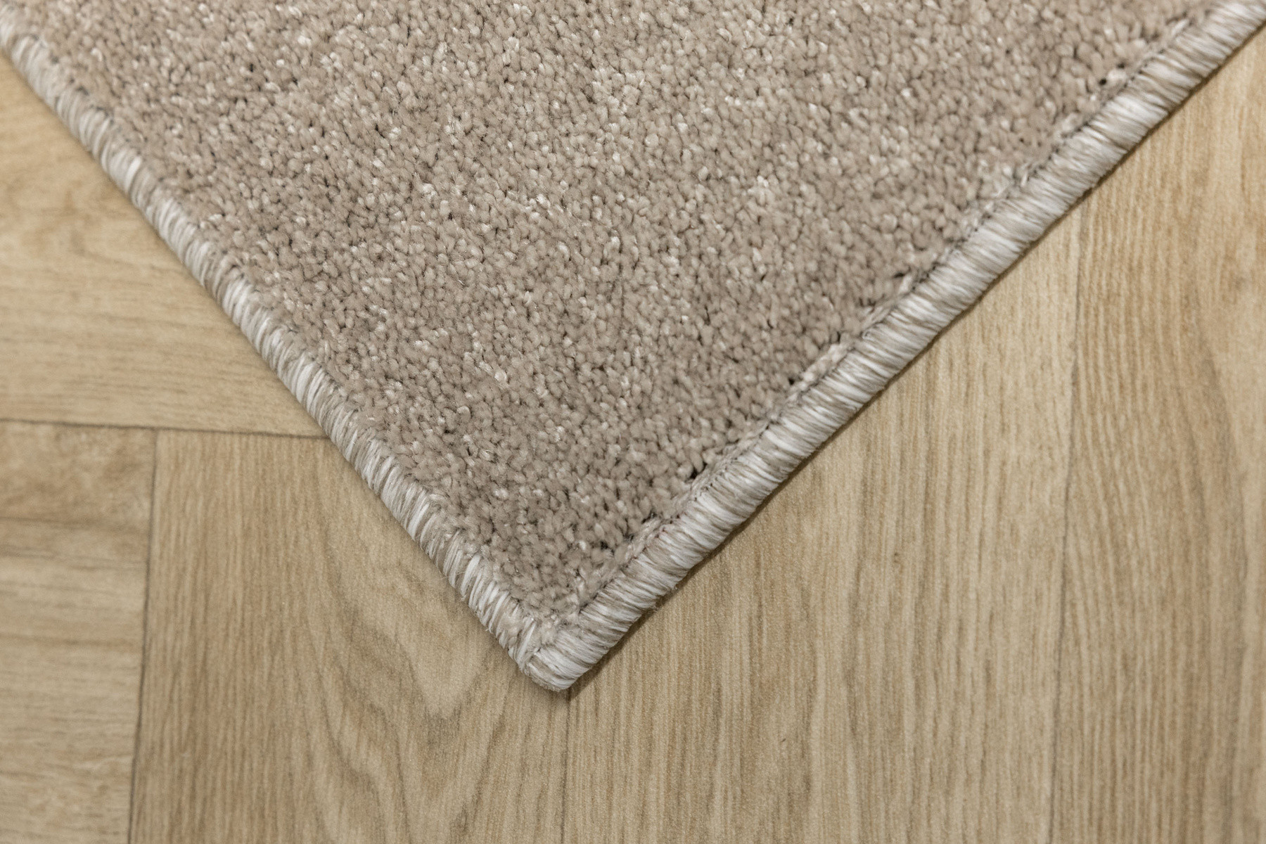 Koberec SUNDAE 69 béžový