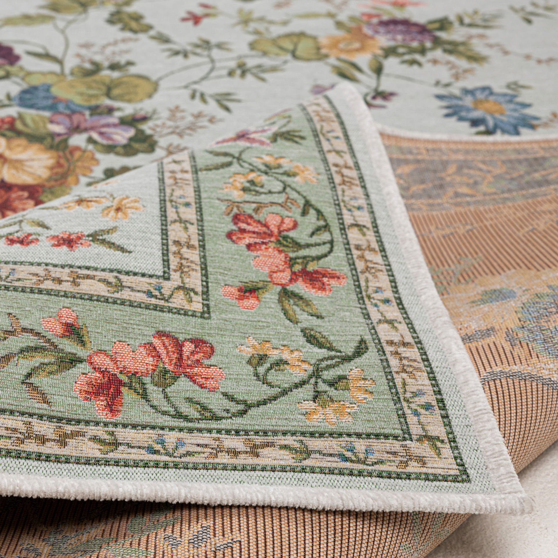 Koberec FLOMI SAGRINI mátový