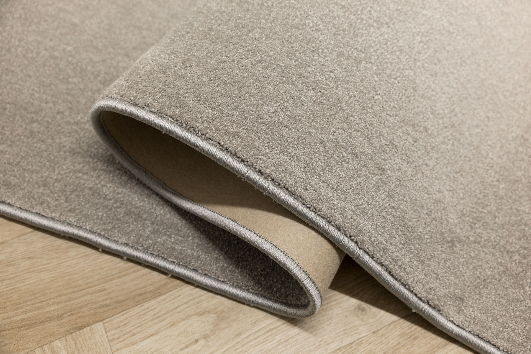 Koberec Veyron 176 šedý