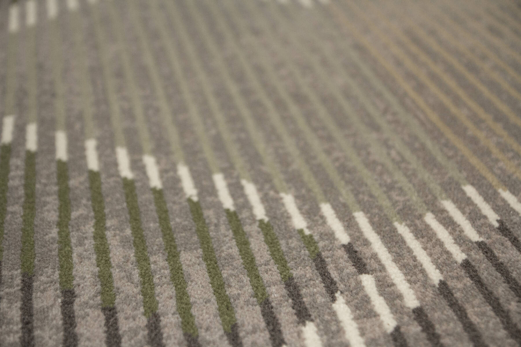 Koberec Ballata Elian Shale geometrický, šedý / zelený