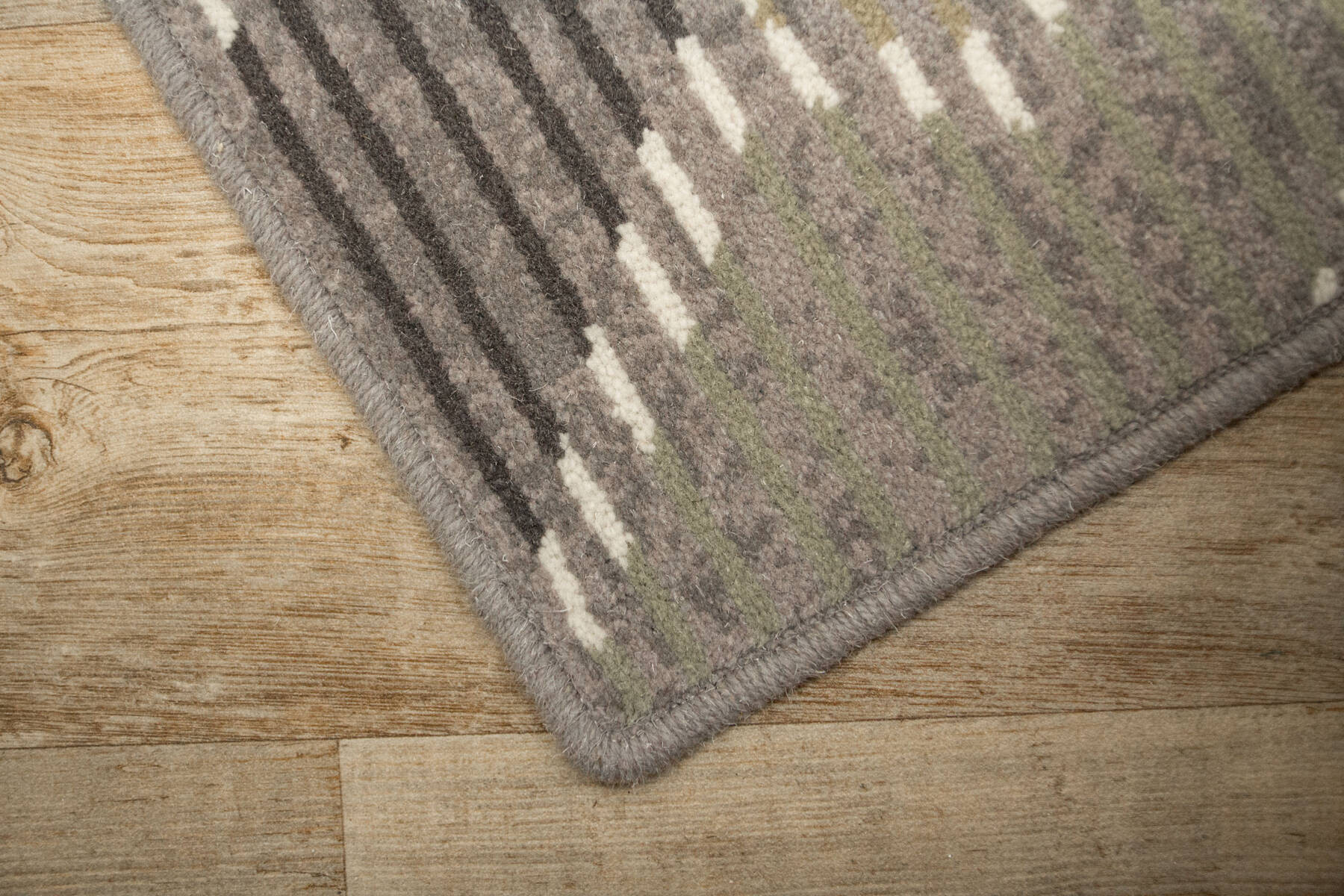 Koberec Ballata Elian Shale geometrický, šedý / zelený