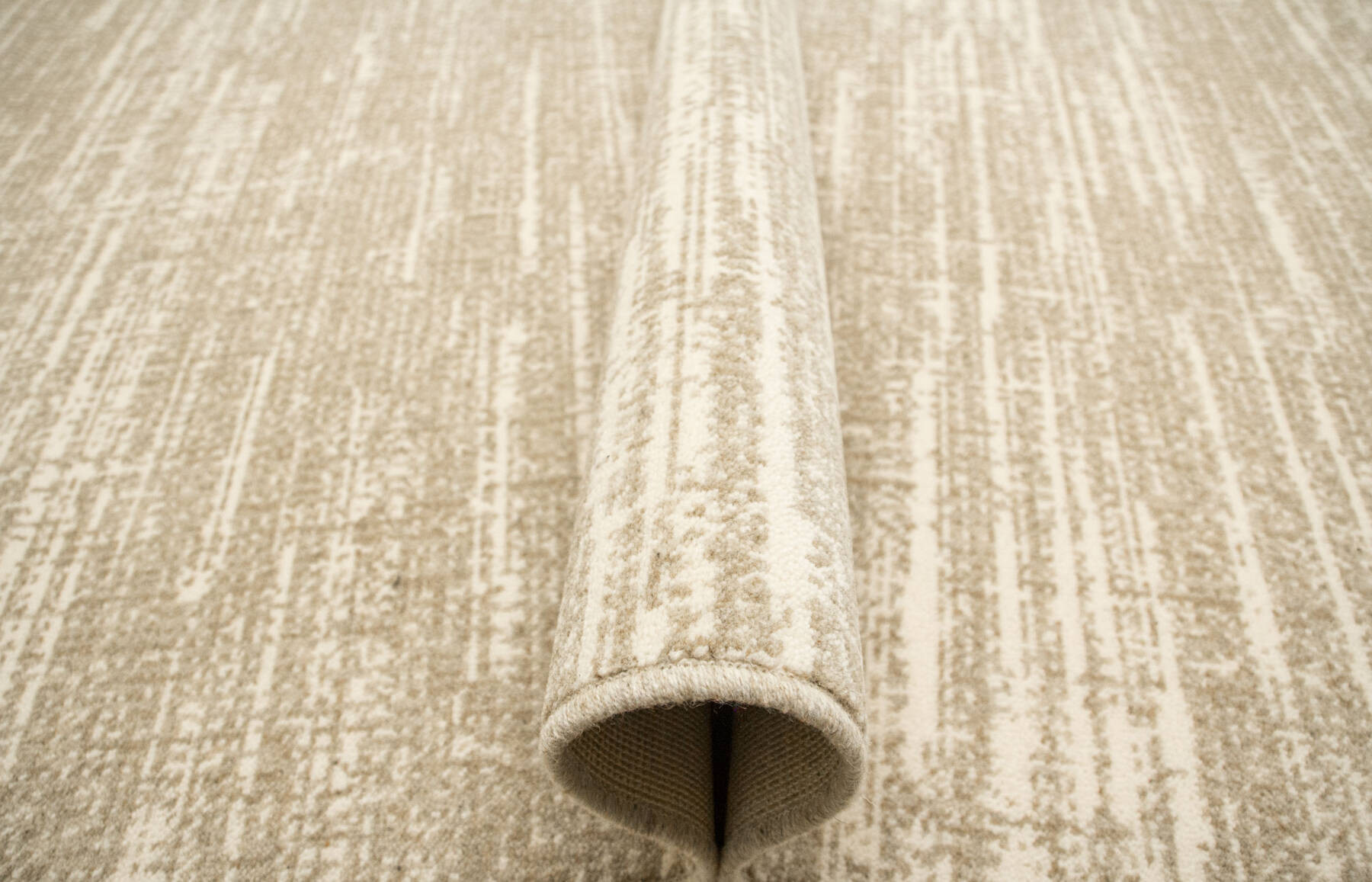 Koberec Ballata Natural Corvo béžový / krémový