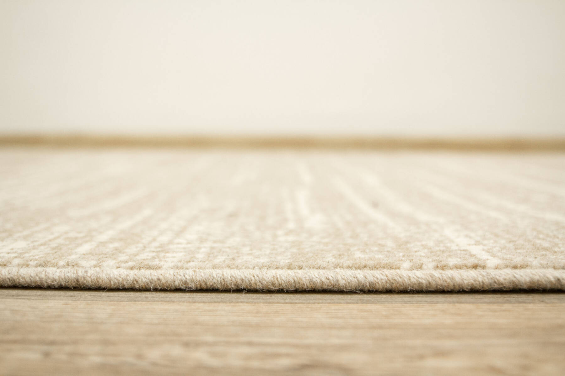 Koberec Ballata Natural Corvo béžový / krémový