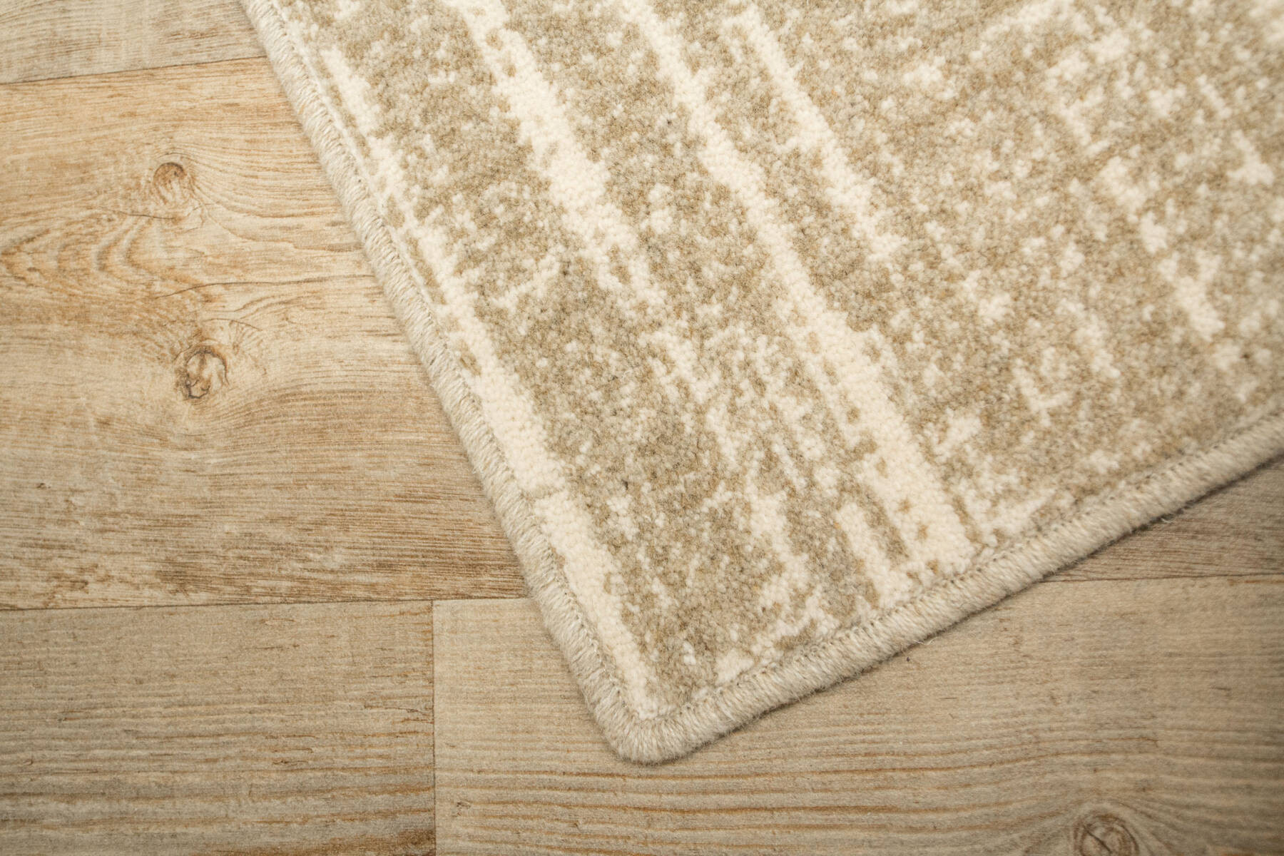 Koberec Ballata Natural Corvo béžový / krémový