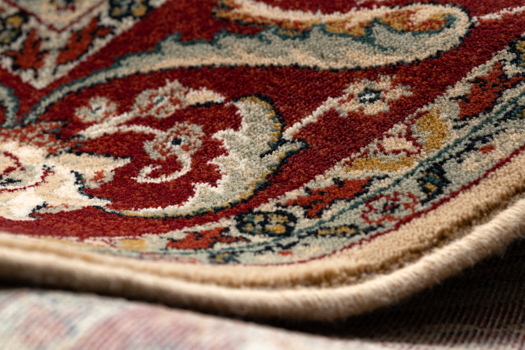 Koberec OMEGA ARIES světlý rubín