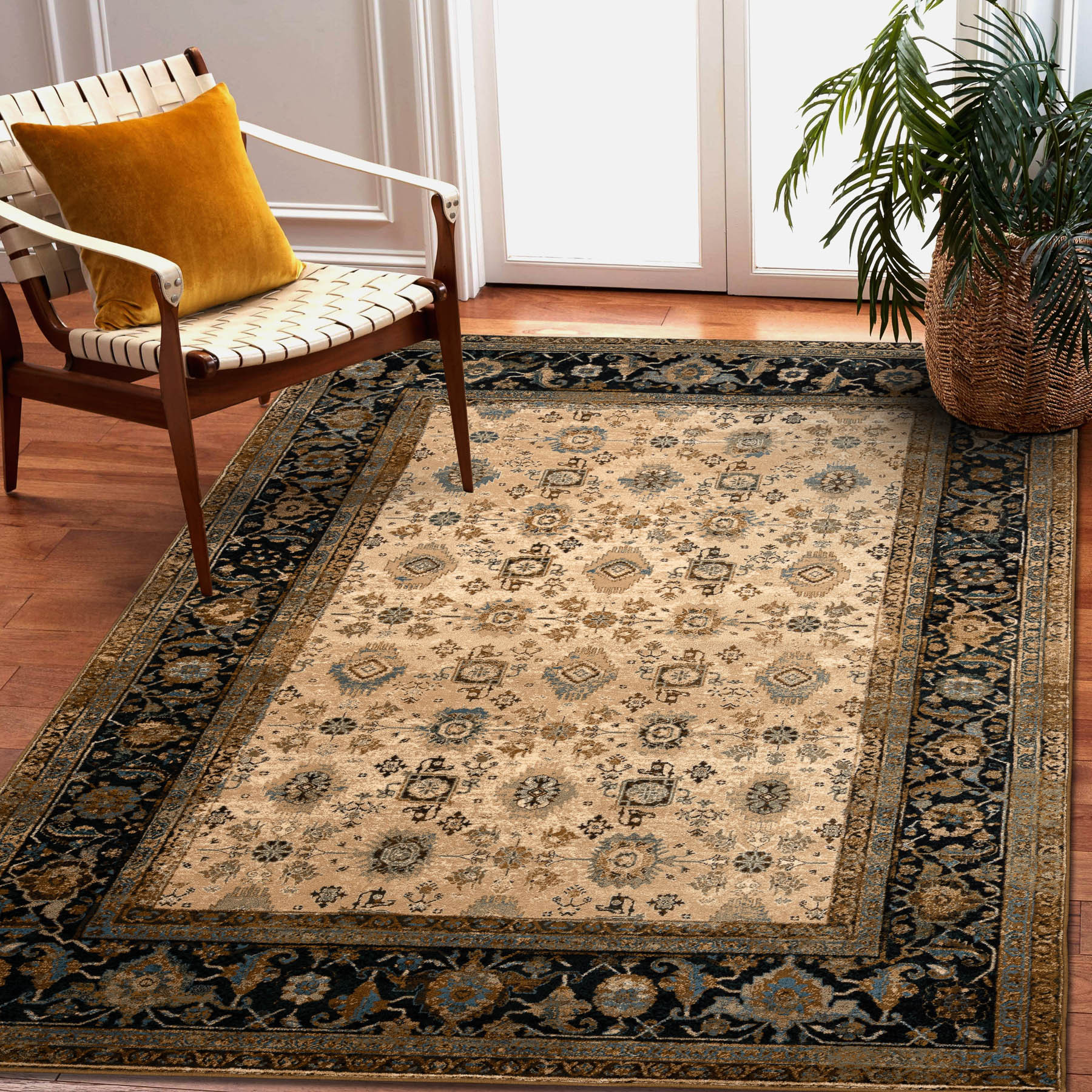 Koberec OMEGA AVILA Ornament rám, hnědý