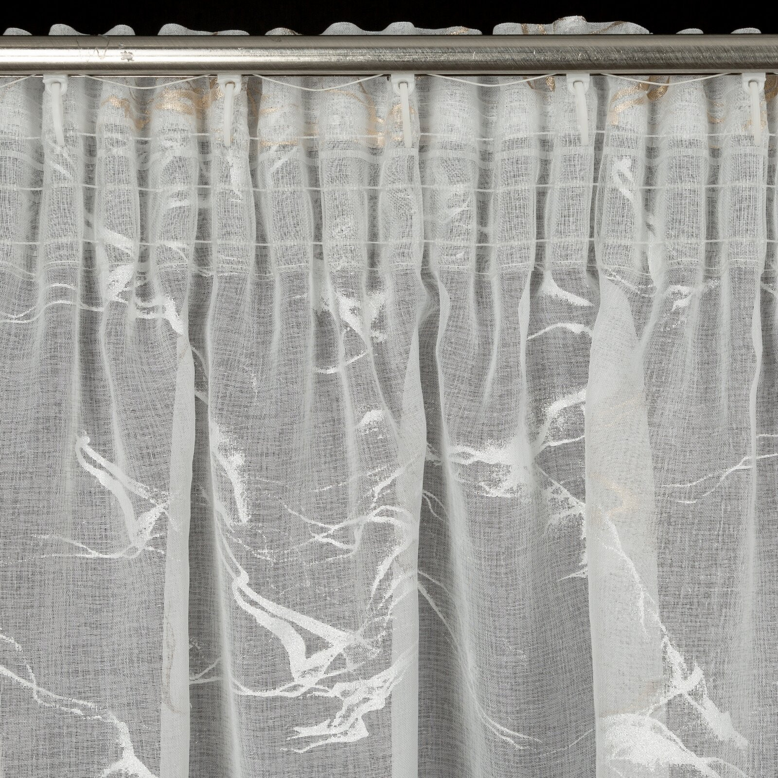 Hotová záclona ALINA bílá / zlatá - na pásce