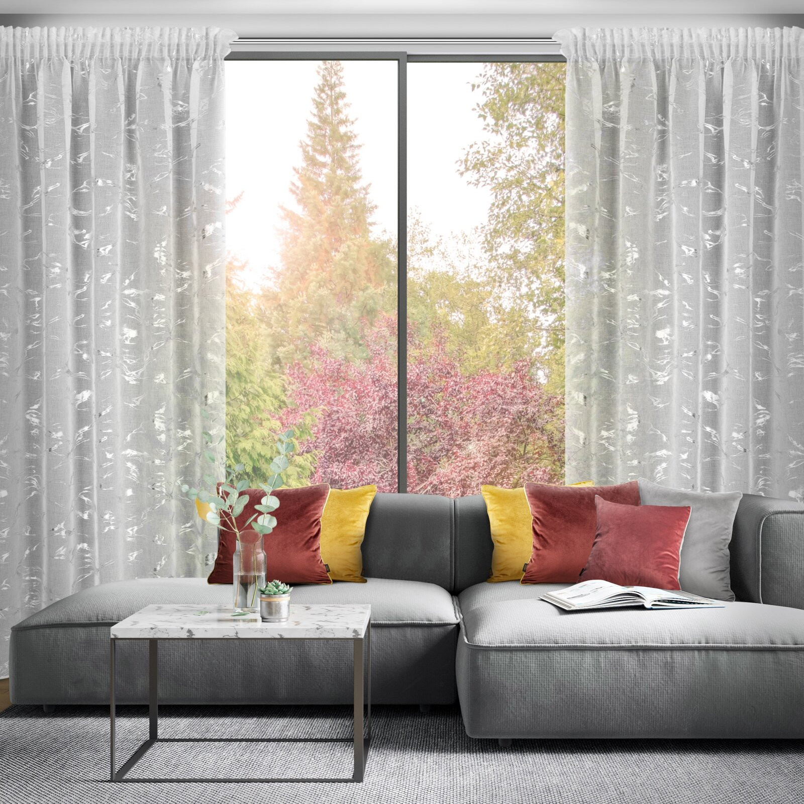 Hotová záclona ALINA bílá / stříbrná - na pásce