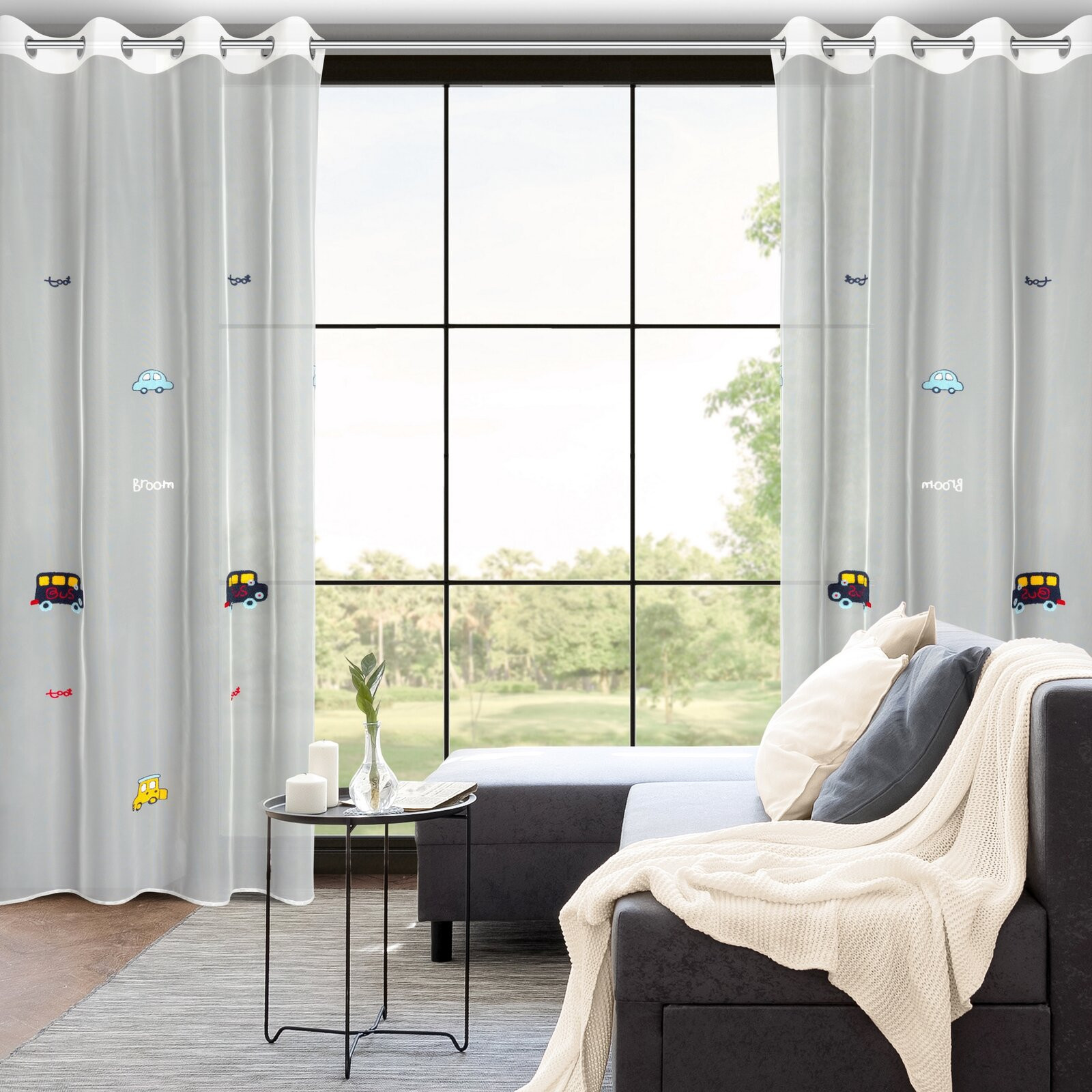 Hotová záclona ALVIN bílá - na průchodkách