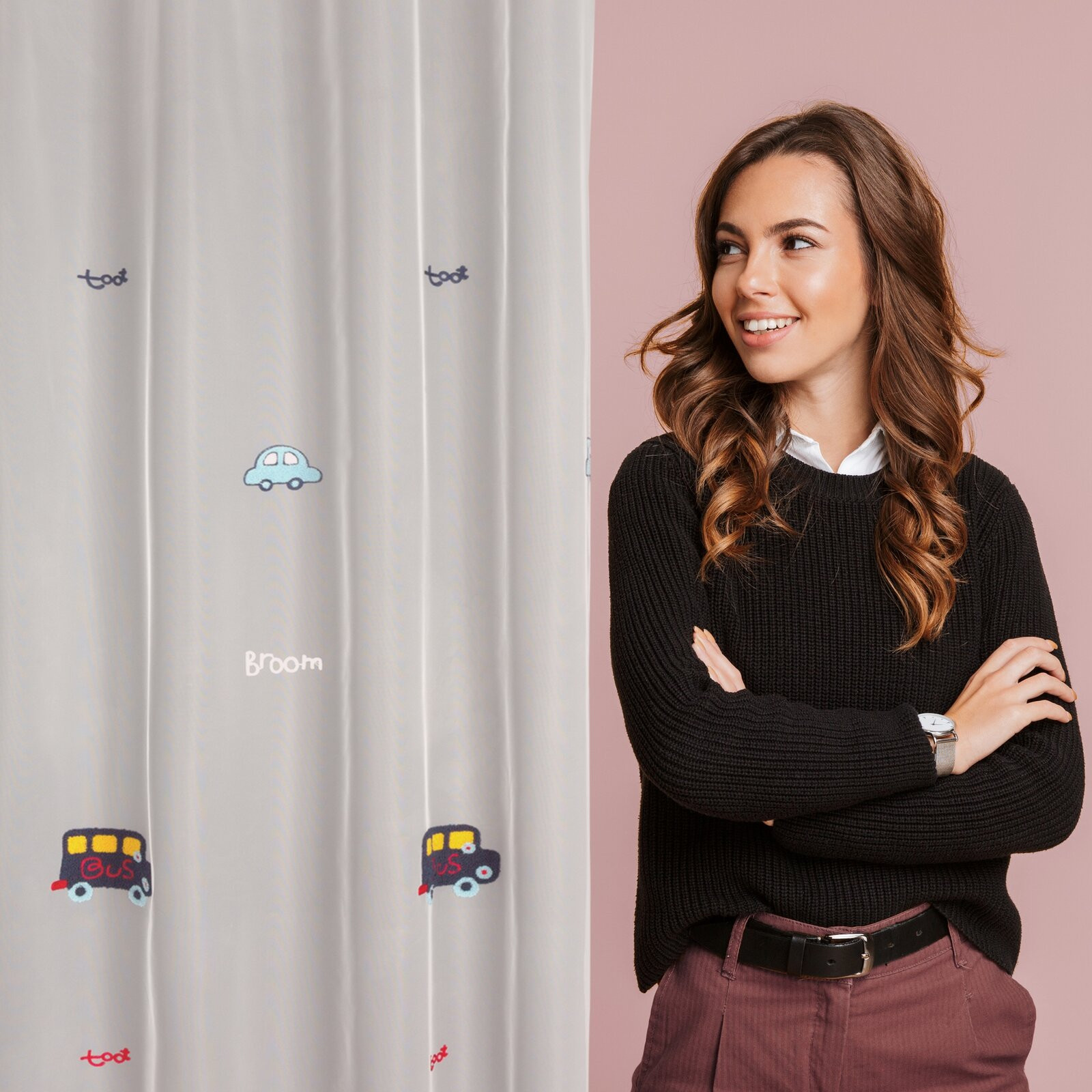 Hotová záclona ALVIN bílá - na průchodkách