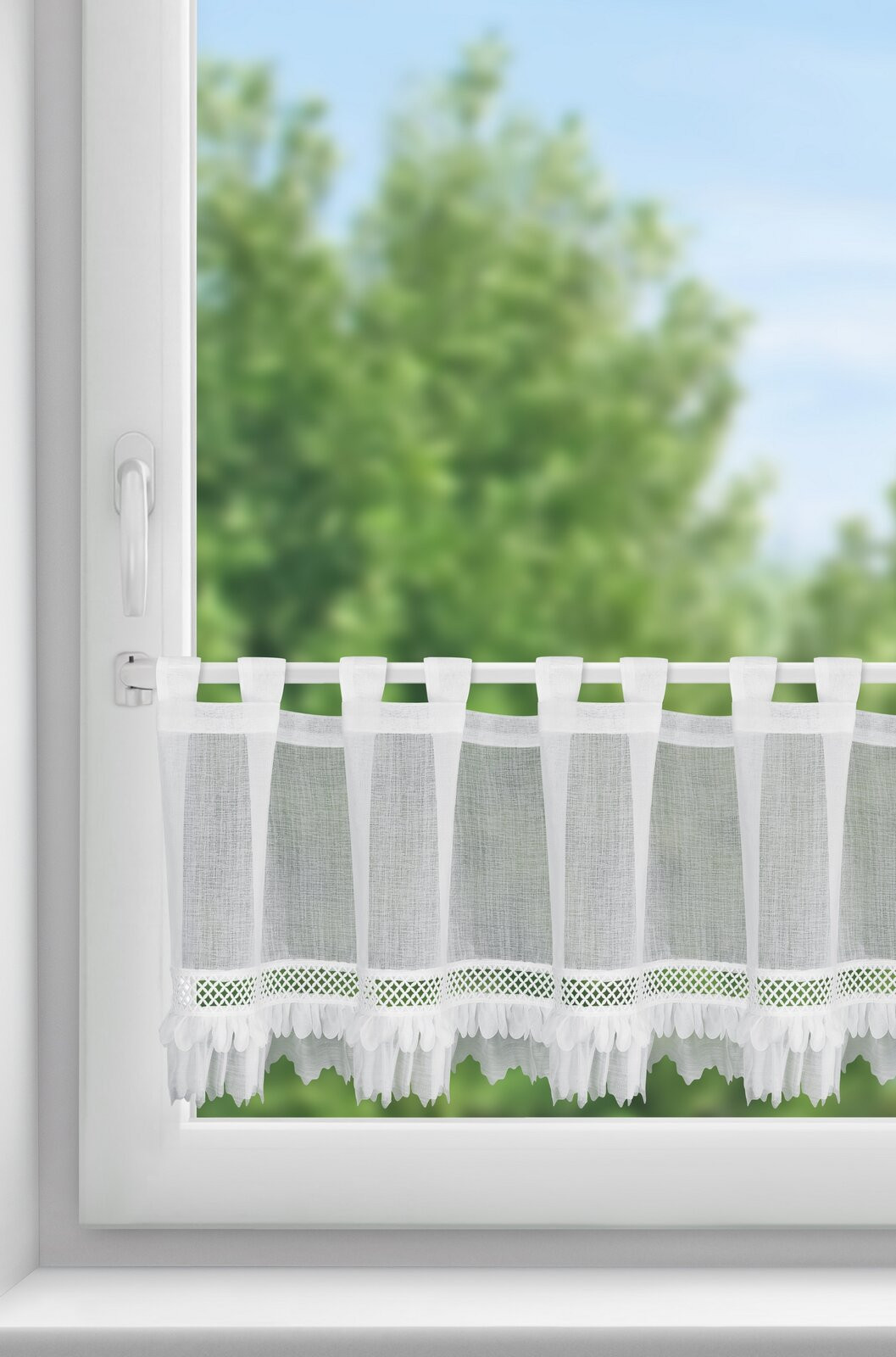 Hotová záclona KATRIN bílá - na průchodkách