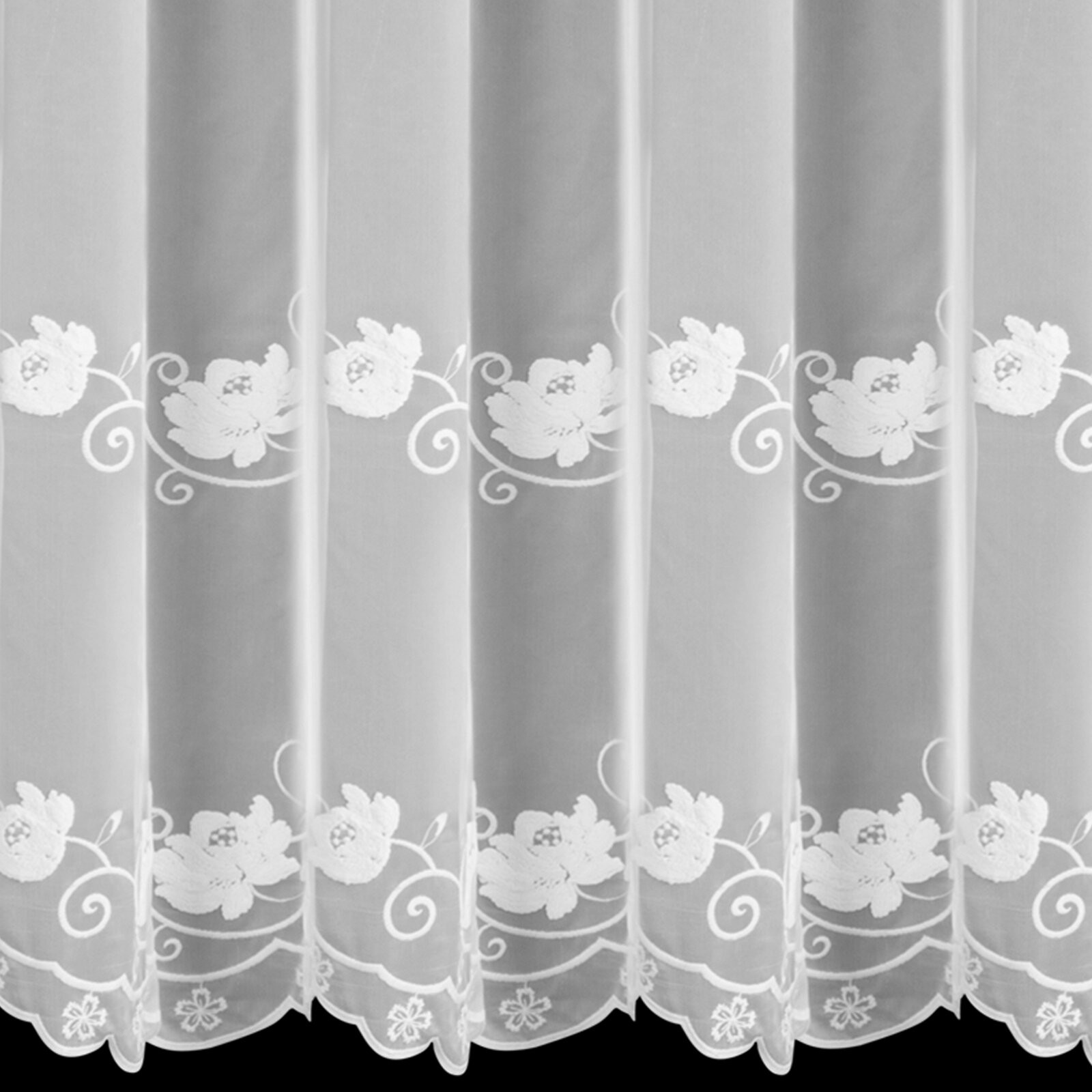 Hotová záclona LETI bílá - na průchodkách