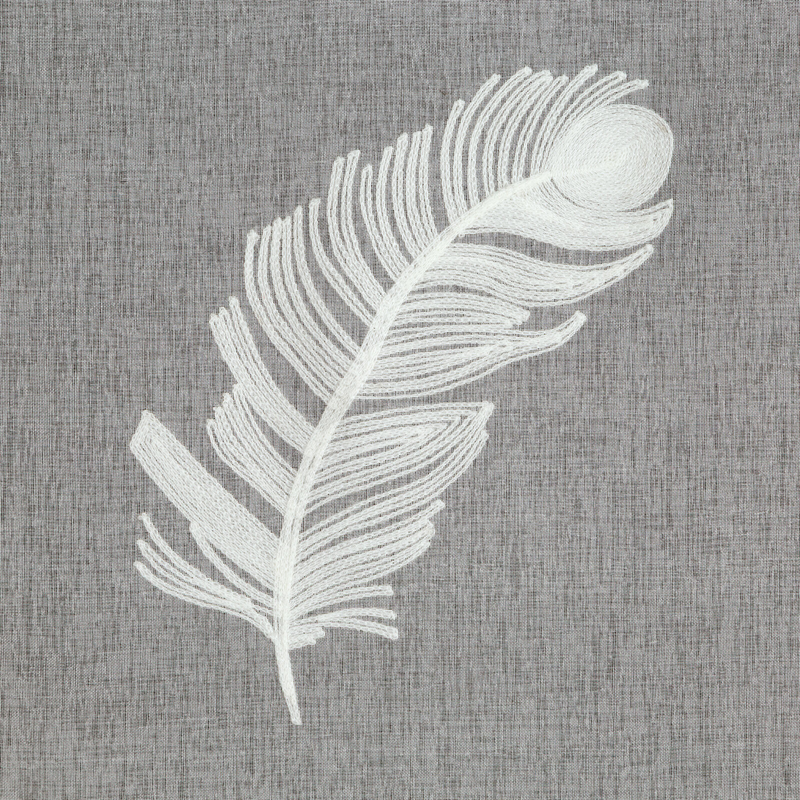 Hotová záclona LIRENA K bílá - na průchodkách