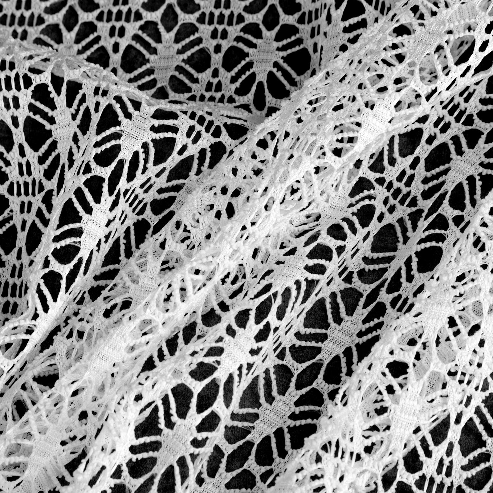 Hotová záclona MIRELLA bílá - na průchodkách