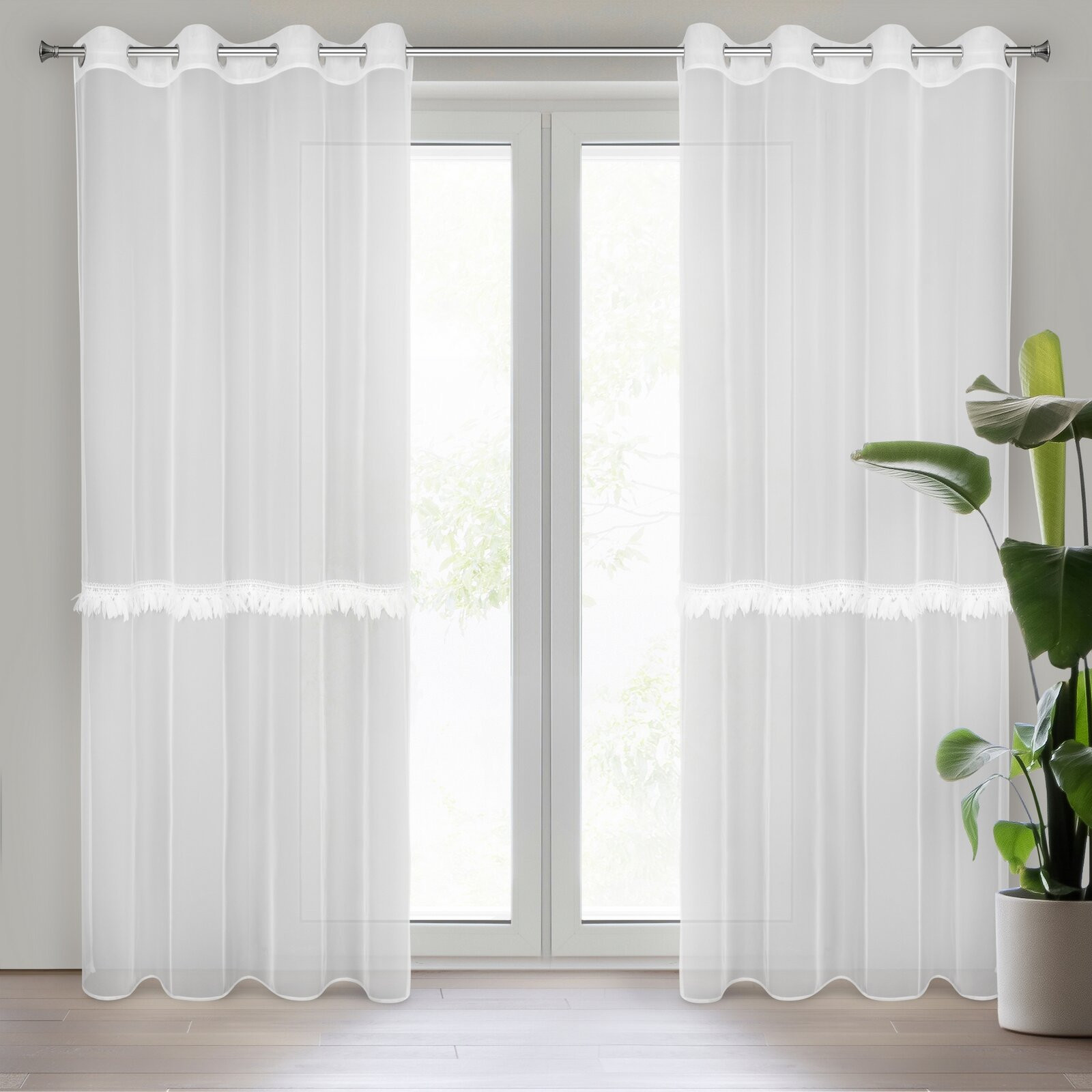 Hotový závěs SYLVI bílý - na průchodkách