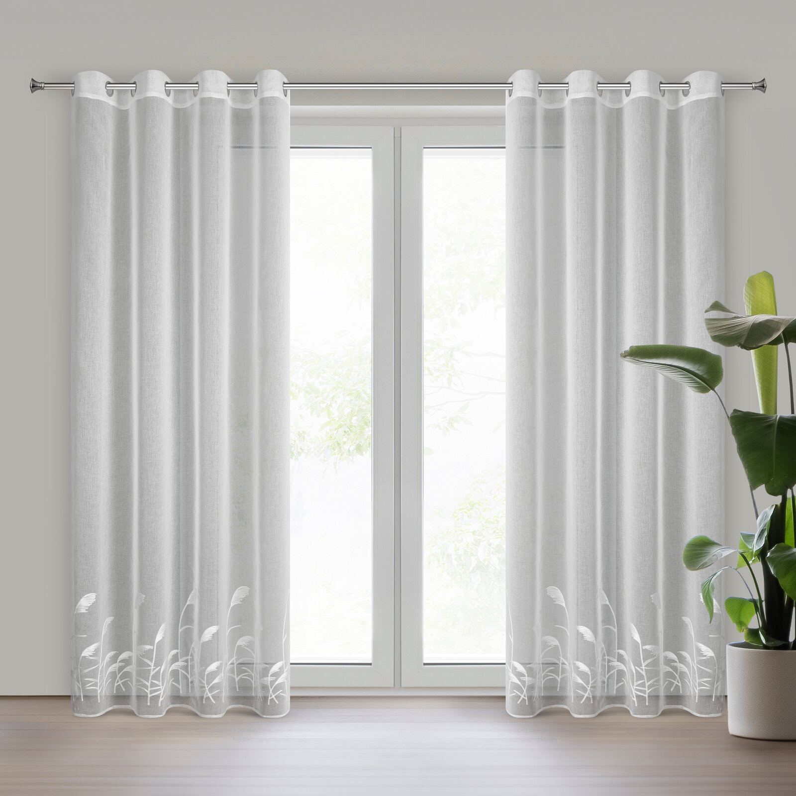 Hotová záclona TASHA bílá - na průchodkách