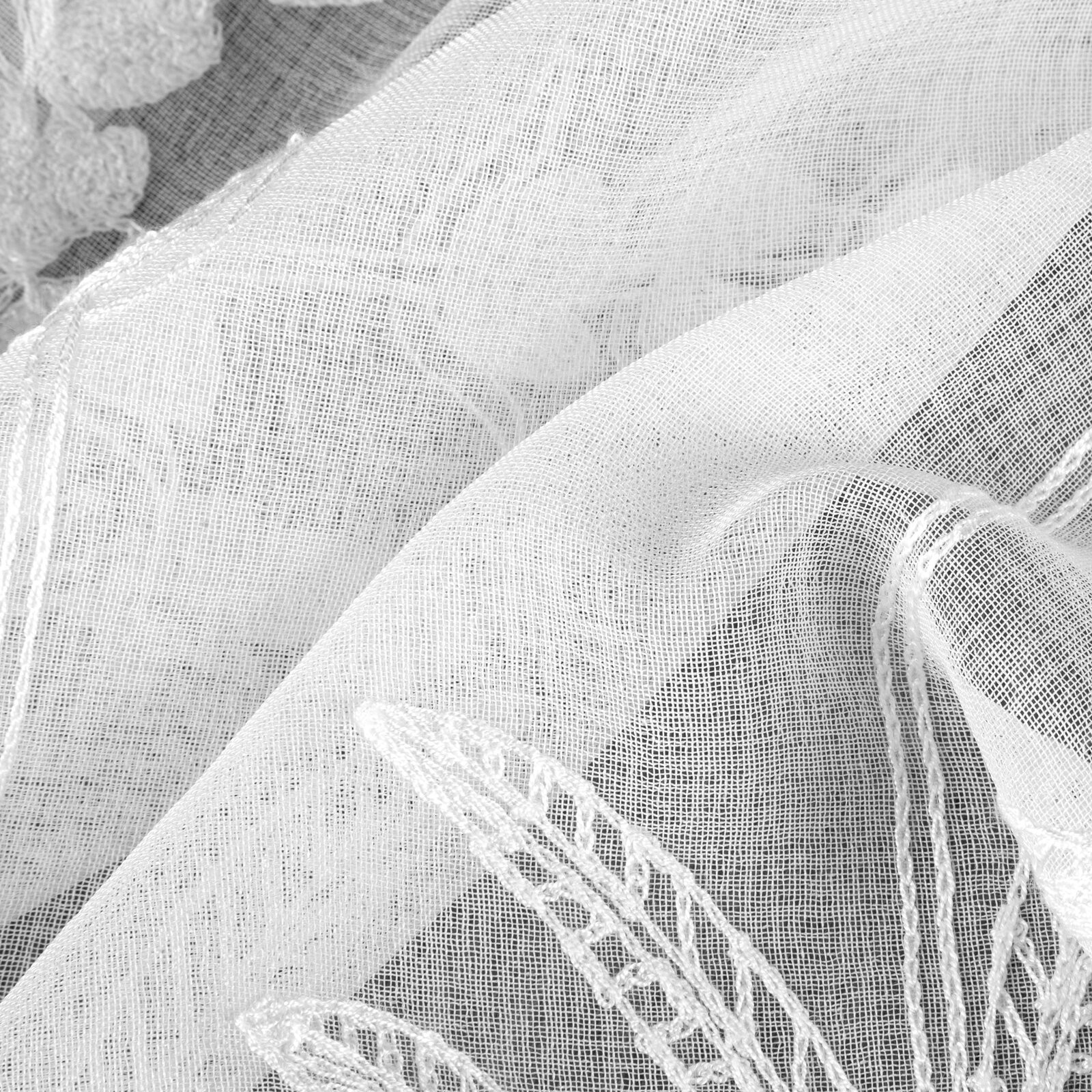 Hotová záclona TONYA B bílá - na průchodkách