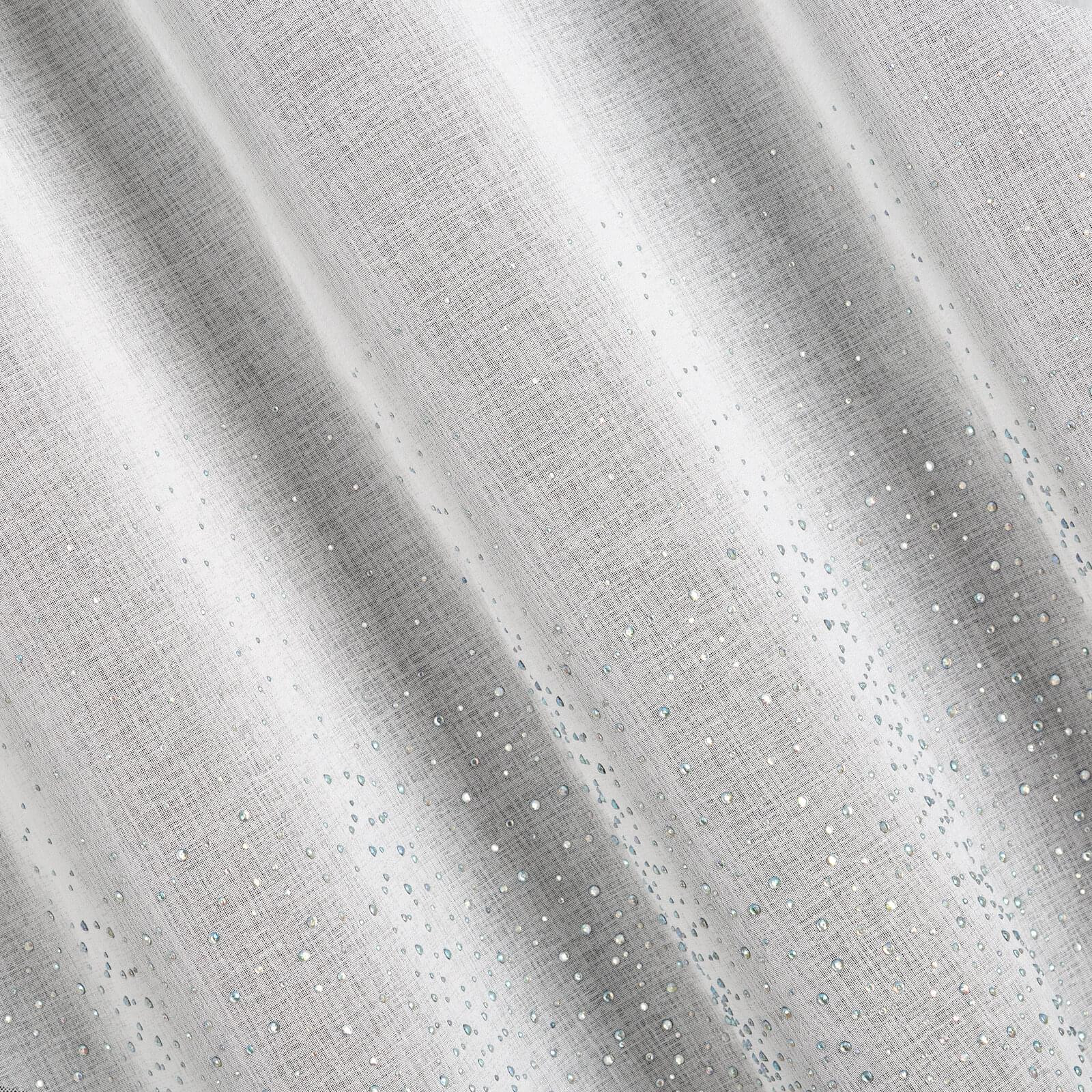 Hotová záclona MOLLY s kamínky bílá - na průchodkách