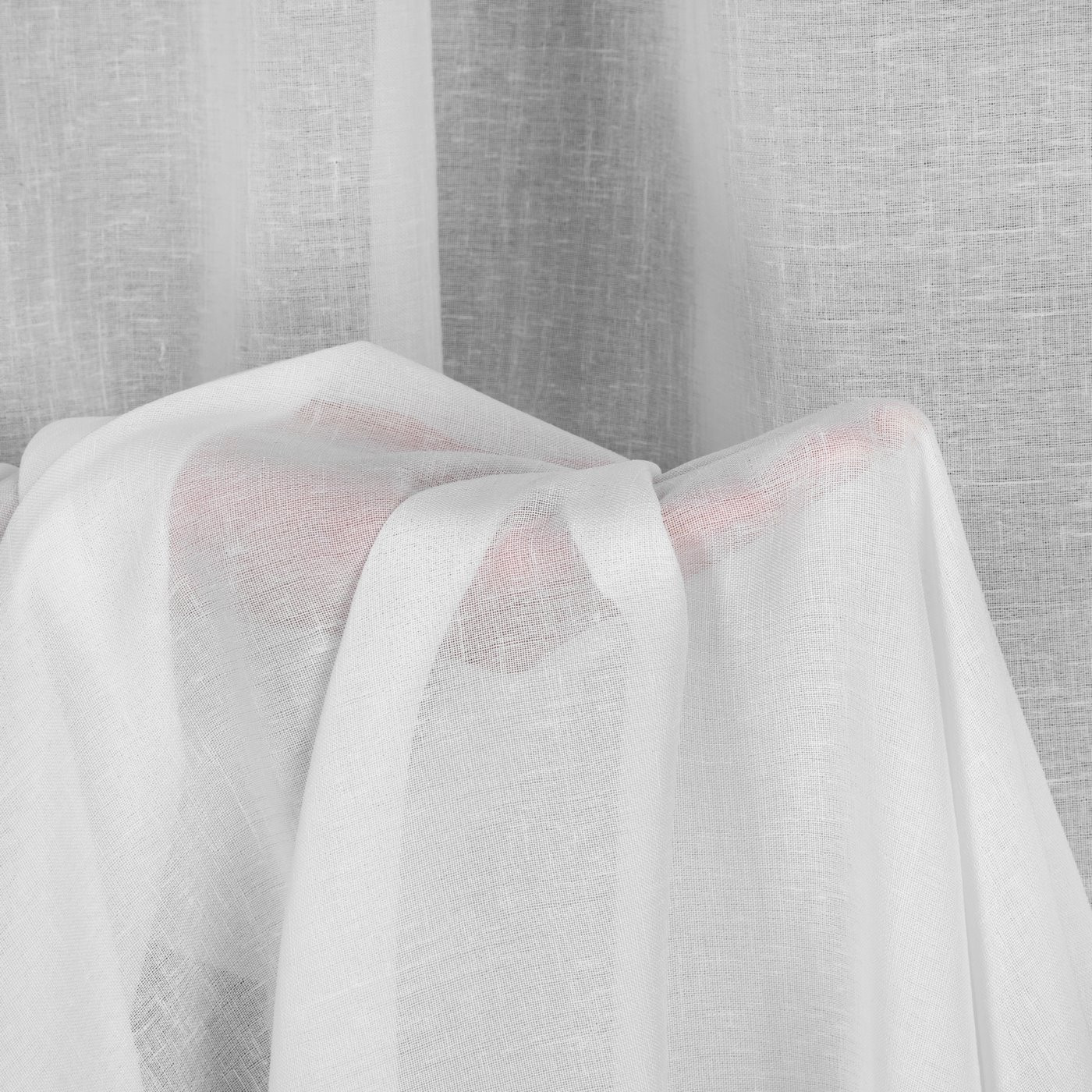 Hotová záclona SANDRA bílá - na pásce