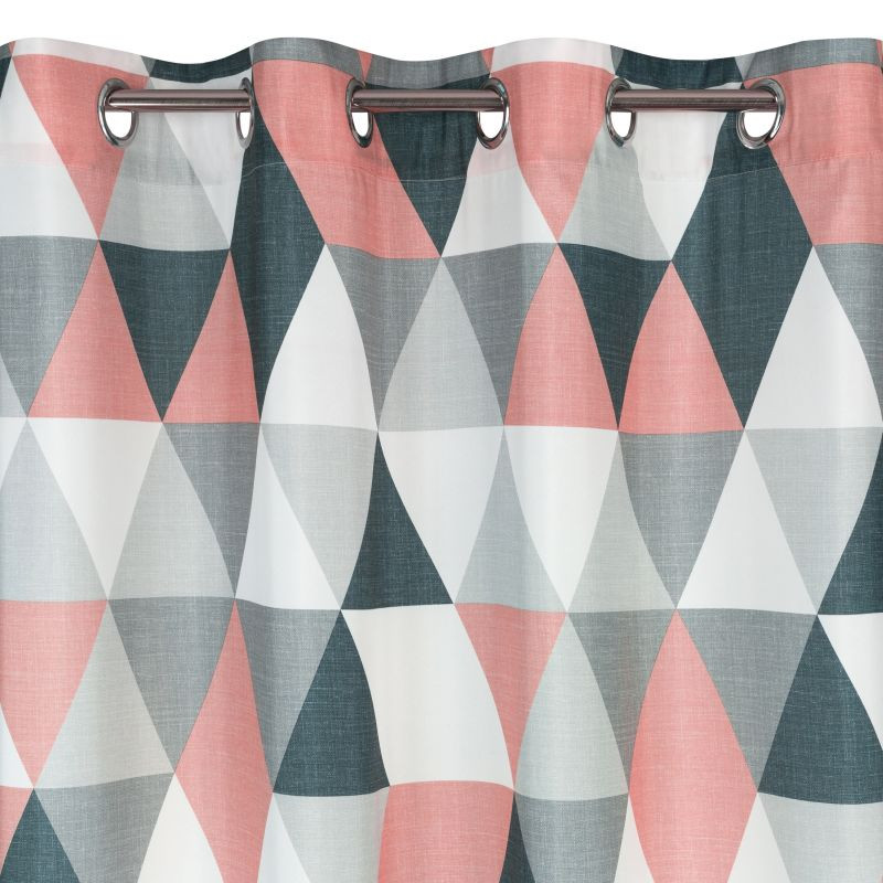 Hotový závěs ADINA tmavě růžový - na průchodkách