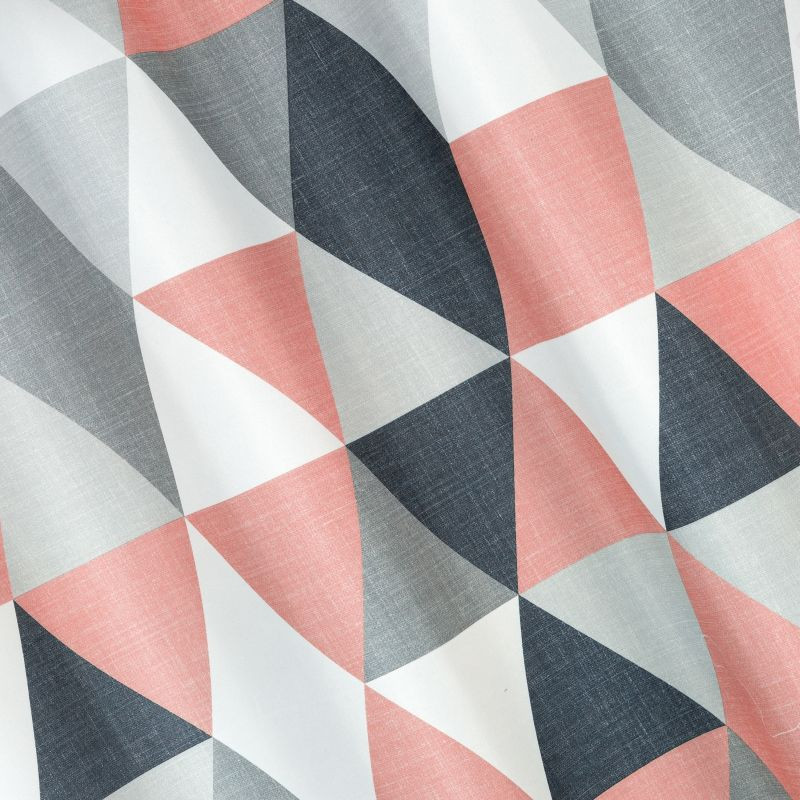 Hotový závěs ADINA tmavě růžový - na průchodkách