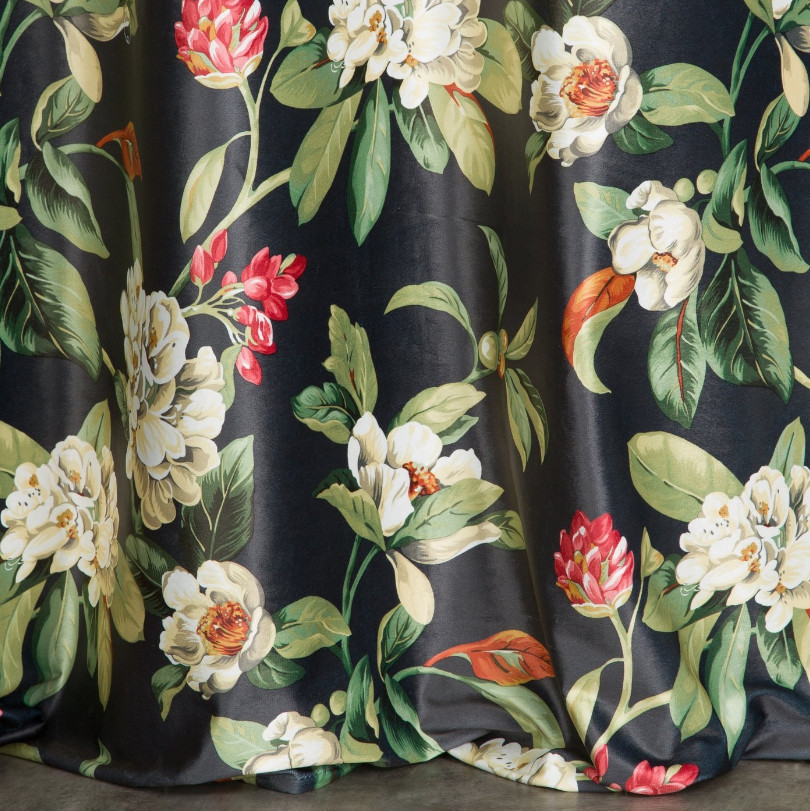 Hotový závěs ALEA černo-olivový - na průchodkách