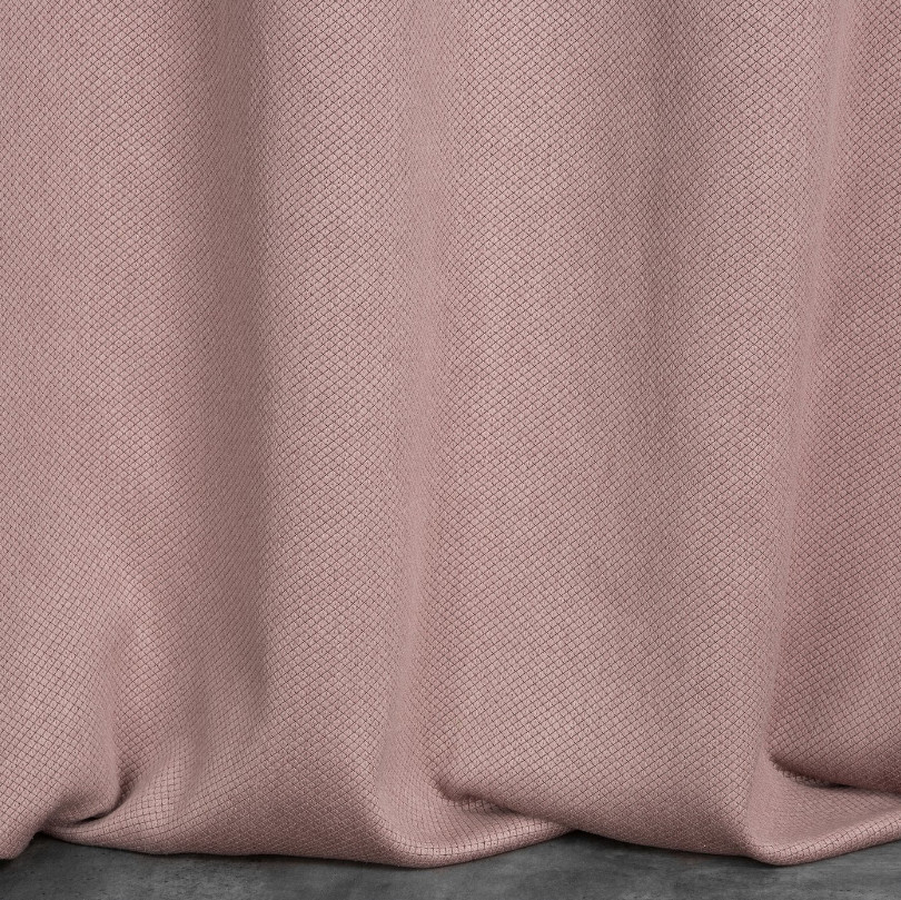 Hotový závěs AMARO pudrový - na průchodkách