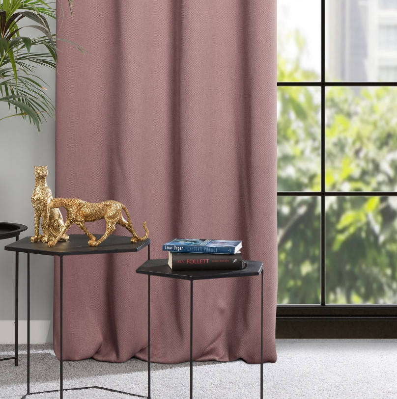 Hotový závěs AMARO pudrový - na průchodkách