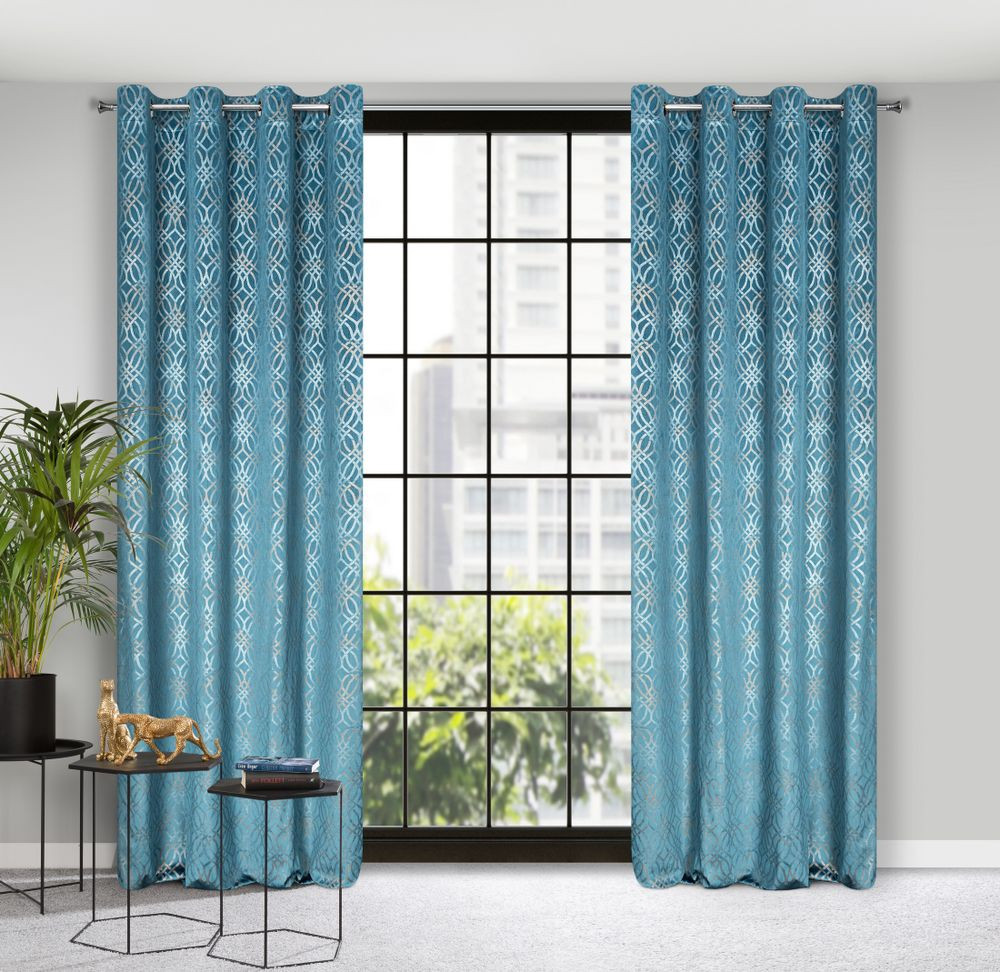 Hotový závěs ARETA tmavomodrý - na průchodkách