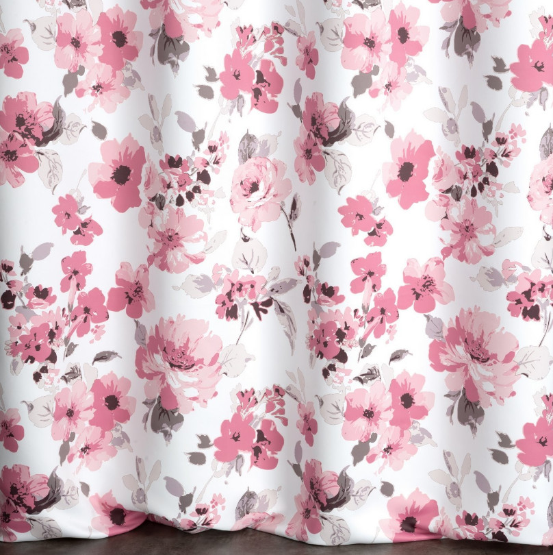 Hotový závěs CAREN růžový - na průchodkách