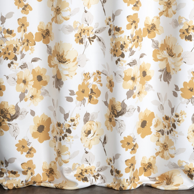 Hotový závěs CAREN béžový - na průchodkách