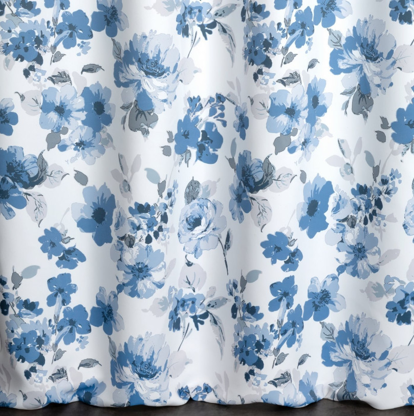 Hotový závěs CAREN modrý - na průchodkách