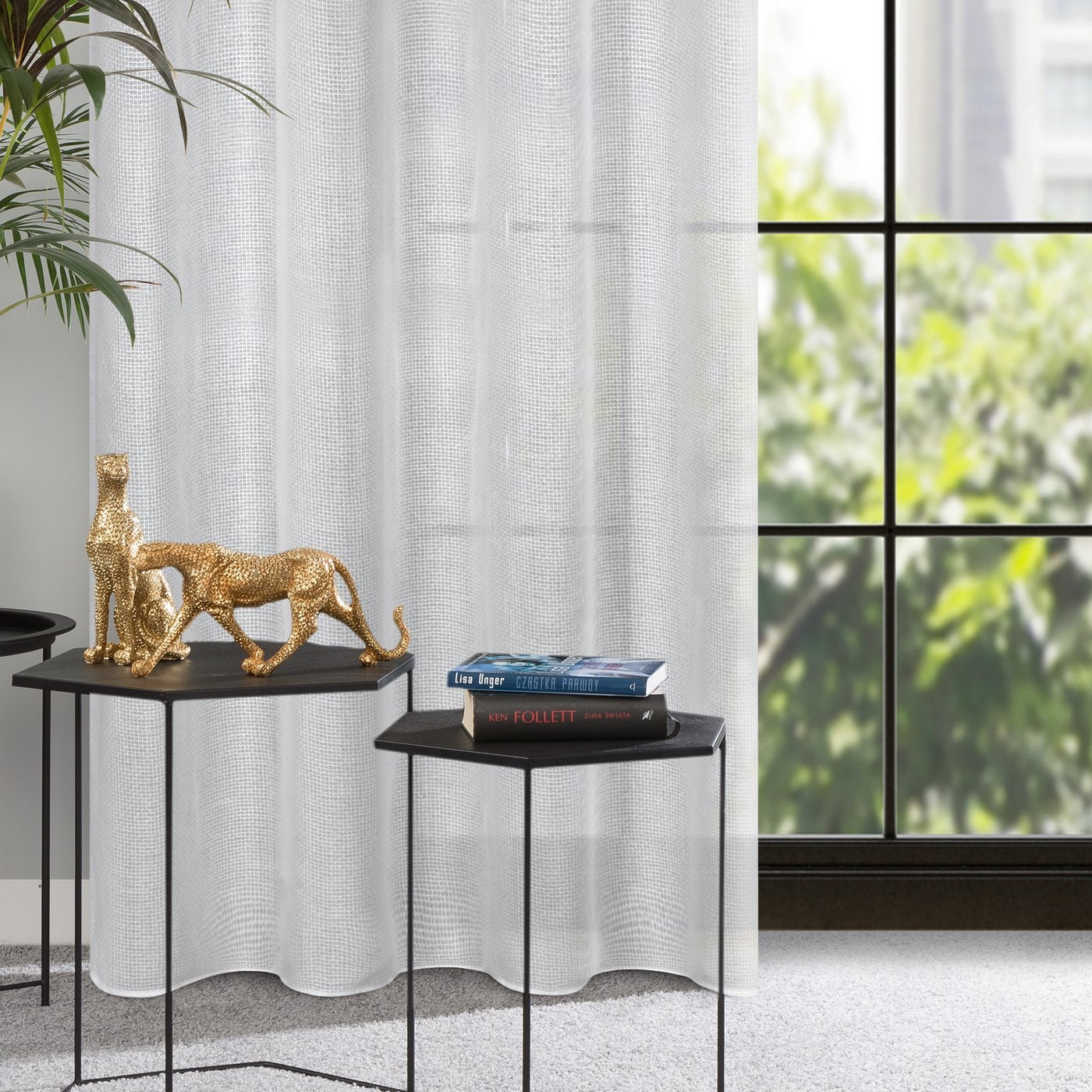 Hotový závěs CINDY bílý - na průchodkách