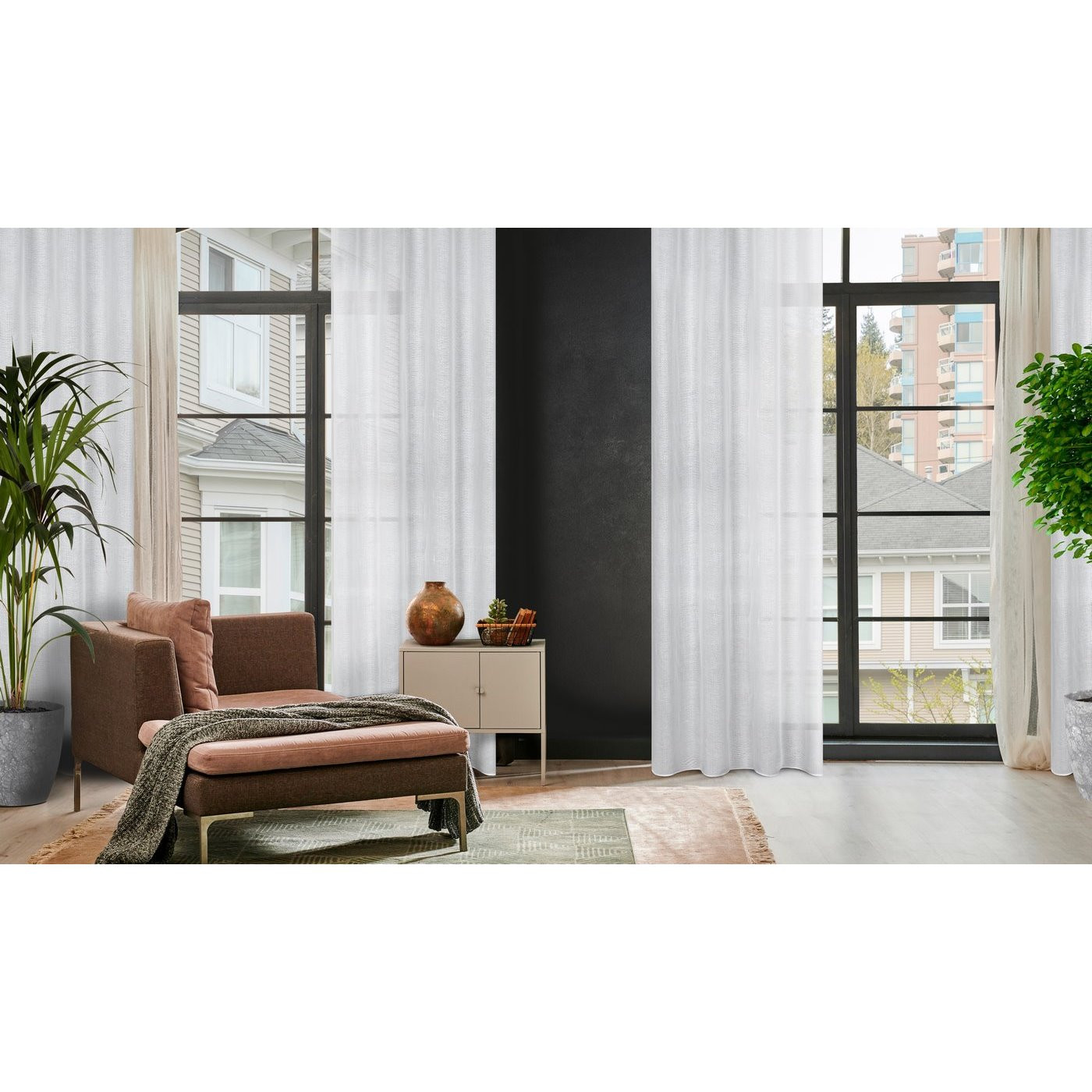 Hotový závěs CINDY bílý - na průchodkách